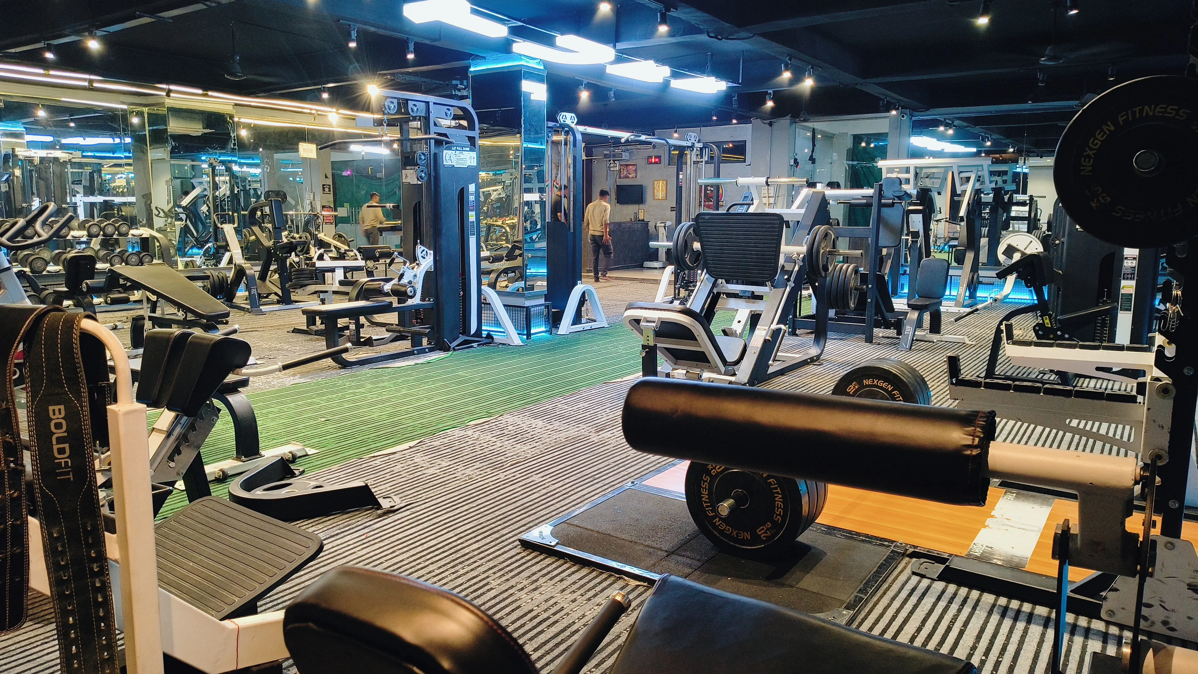 Ultimate Fitness Factory cardio deck