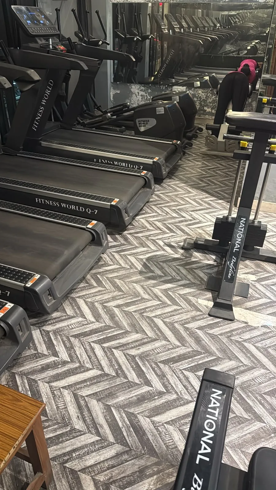 Iron Paradise Gym training zone
