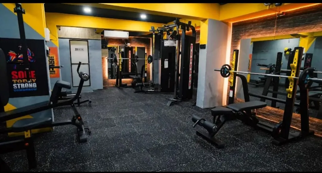 RAJ FITNESS cardio deck