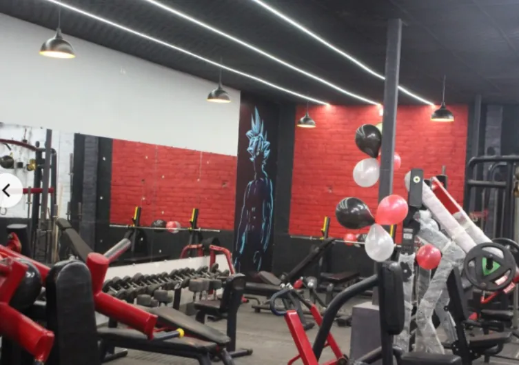 Throwback Unisex Gym free weights