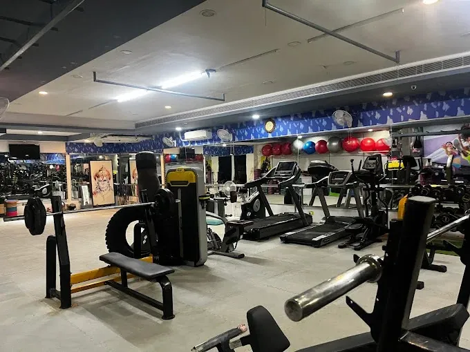 Trainer Fitness Studio changing rooms