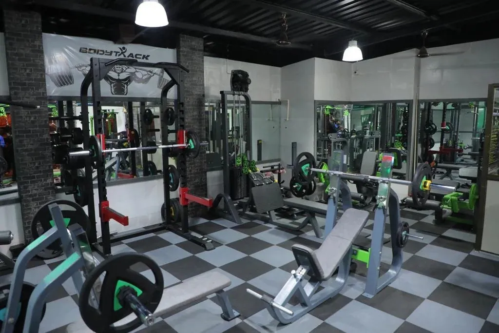 Bodytrack Gym free weights
