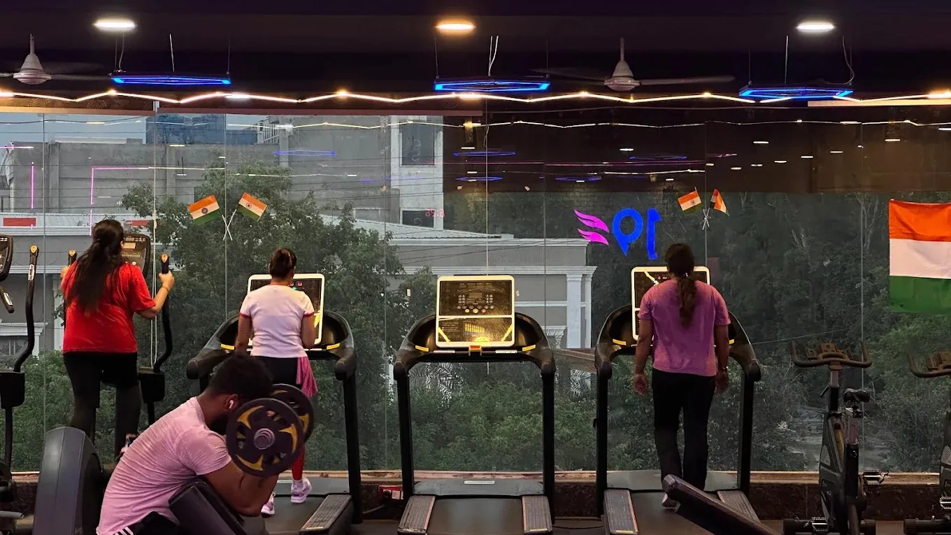 19FITNESS Alaknanda photo 9