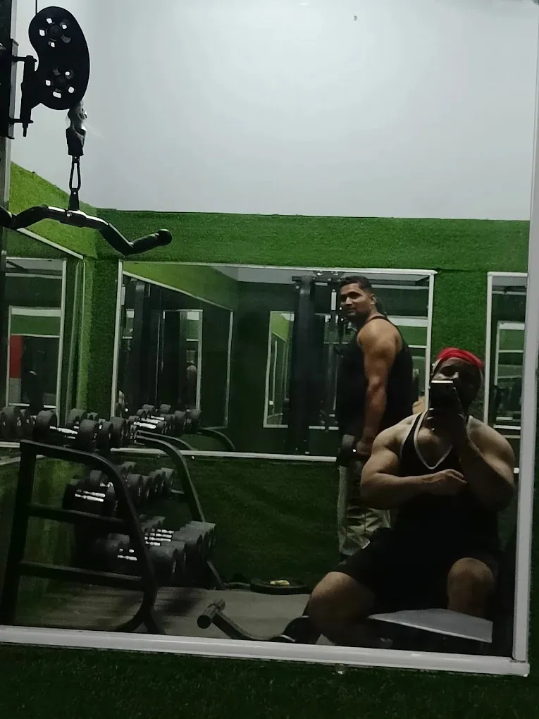 FITNESS CONNECTION GYM MEERUT free weights