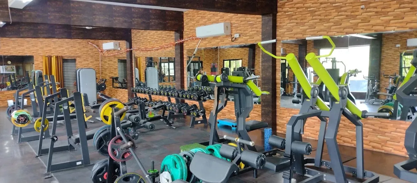 SQUAT Fitness Club Rajura training zone