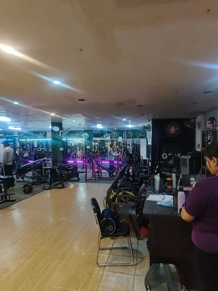 Planet Fitness cardio deck