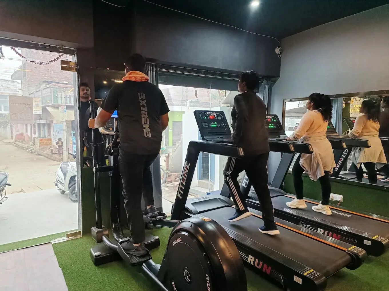 BMS FITNESS training zone